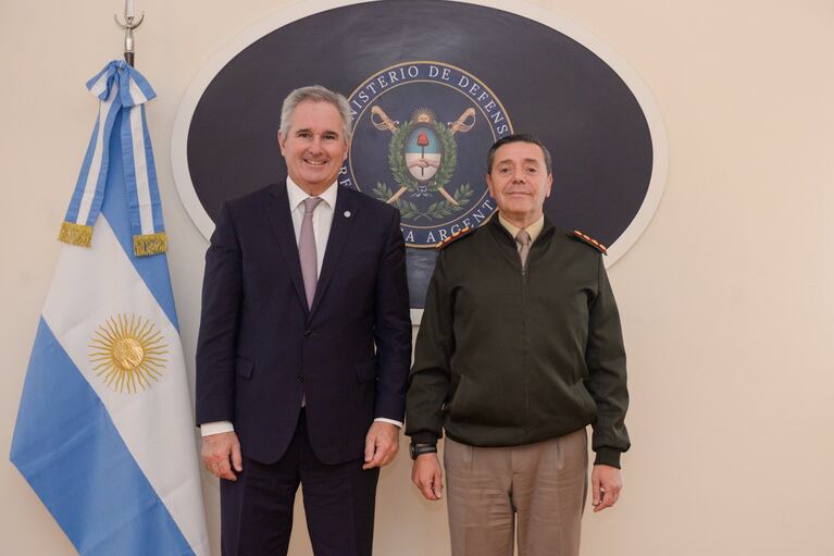 ✈️ Quirno y Presti viajan a TDF para avanzar con la Base Naval