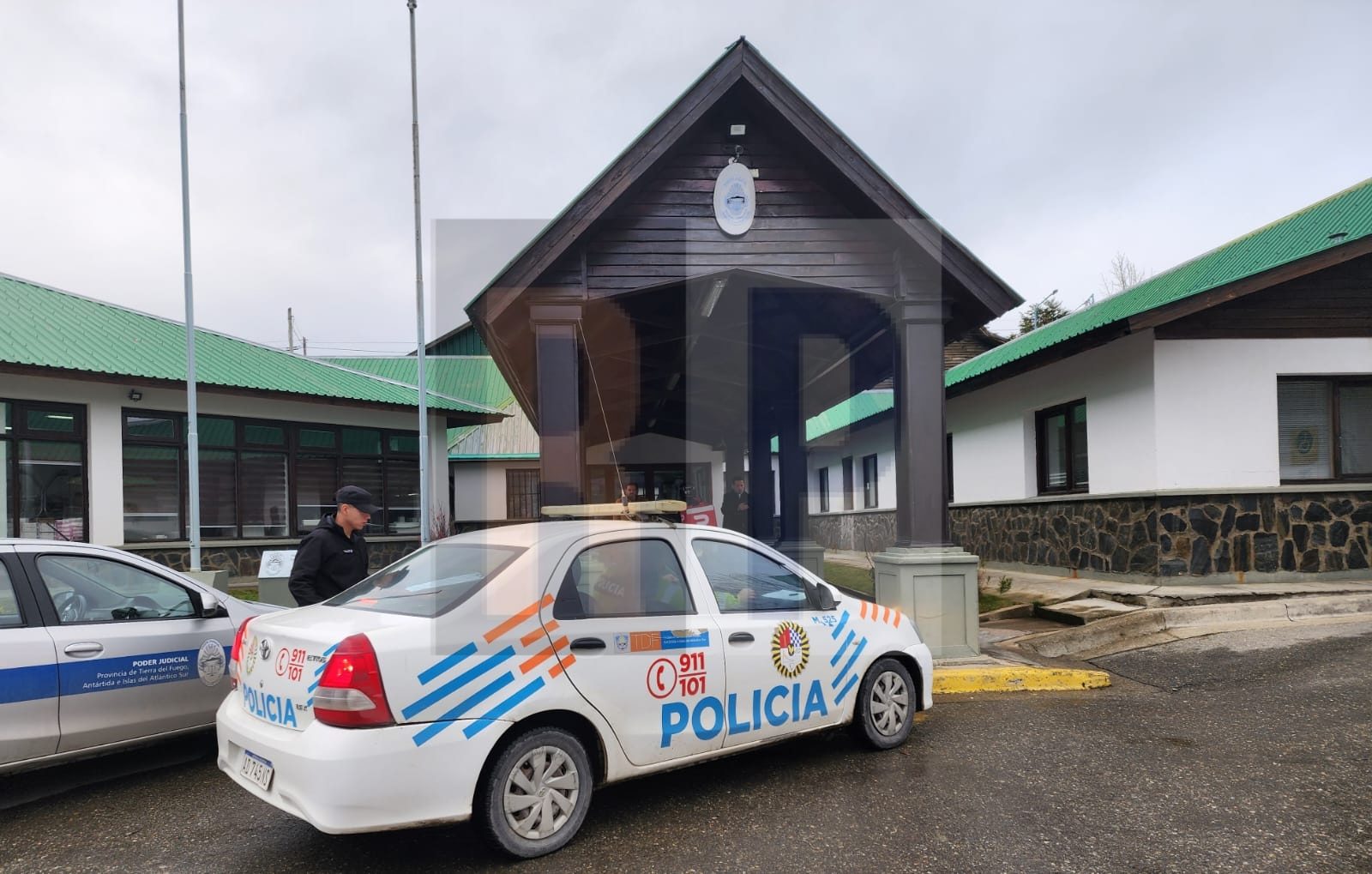 Excarcelaron al hombre que golpeó a un intruso con una mancuerna en la cabeza, ya que se presume “legítima defensa”