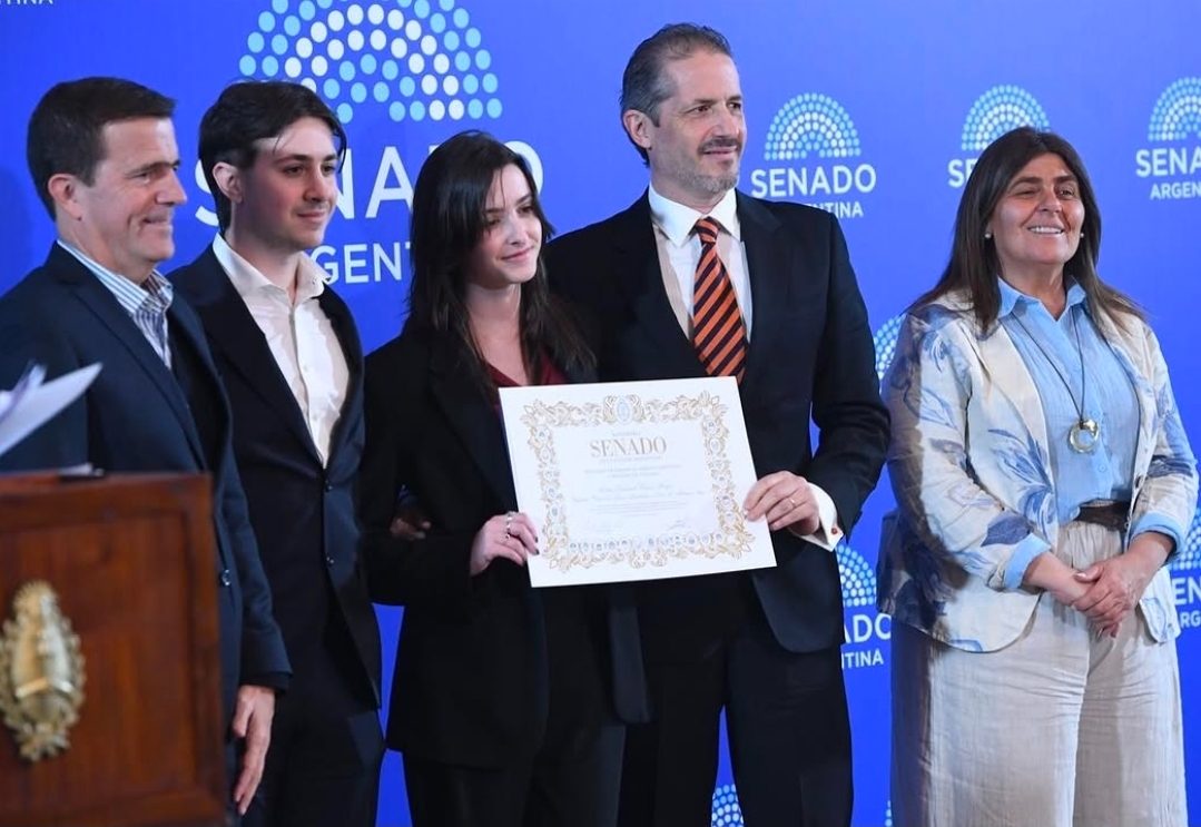 El Senado de la Nación distinguió a Tierra Mayor con la Mención de Honor al Mérito Turístico por sus 50 años de trayectoria 